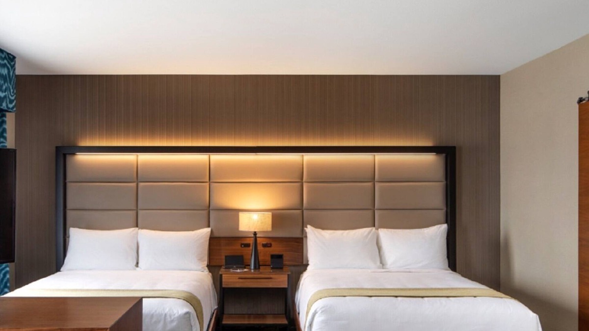 Highland Hotel | Bear Springs Hotel