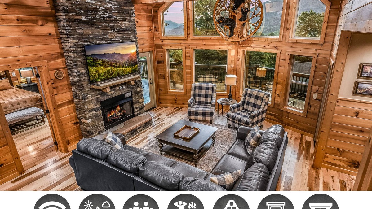Wears Valley Cabin | Bearmont Lodge 4 Bedroom Cabin by RedAwning