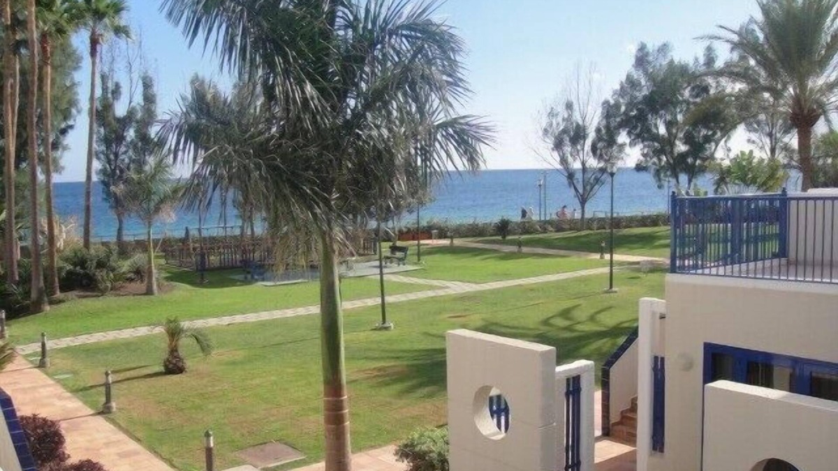 Bahia Feliz Apartment | Beatifull apartament 20m beach garden very nice view