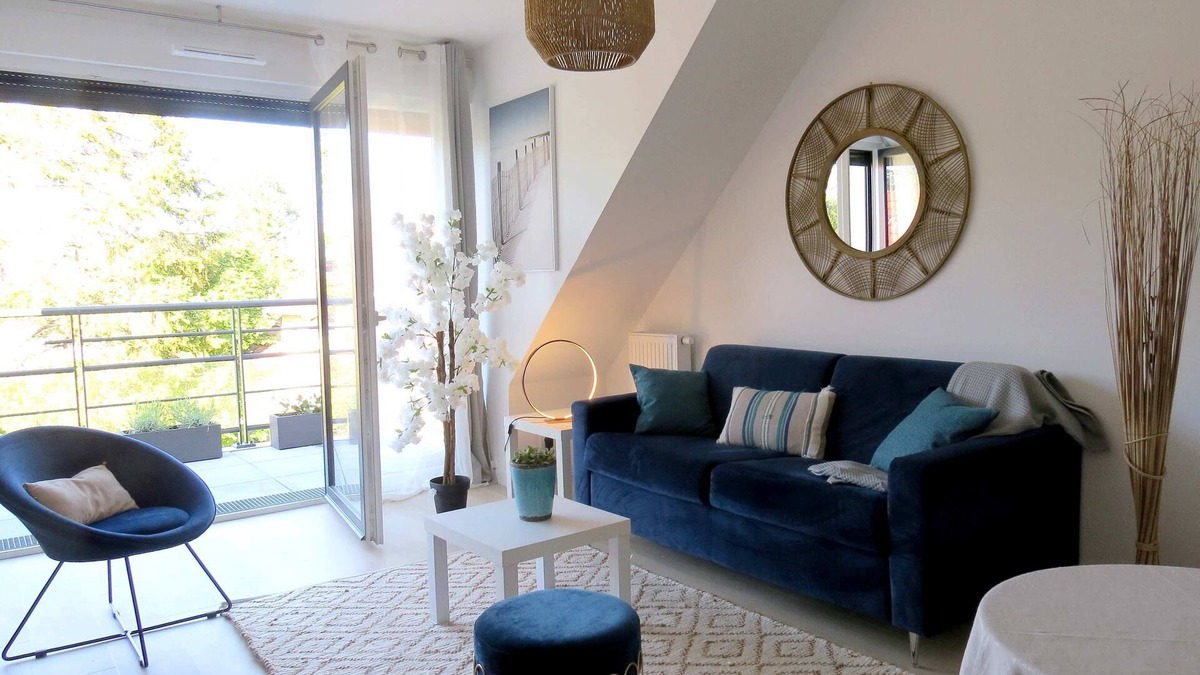Merville-Franceville-Plage Apartment | Beautiful 2-room apartment 200 m from the beach and shops