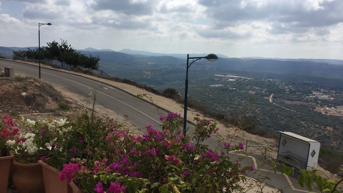 Idmit House | Beautiful view and very quiet