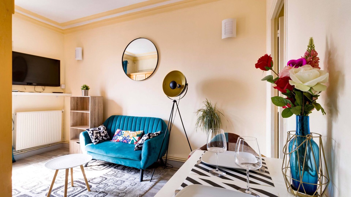 Vitry-sur-Seine Apartment | Beau Logement Entier et Cosy à 5 min de Paris
