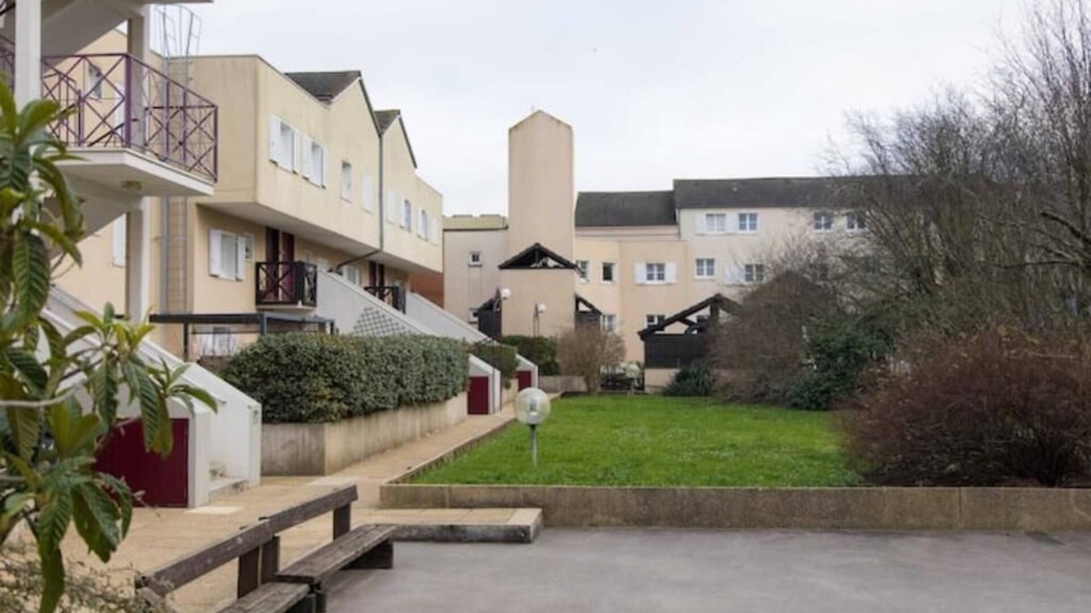 Montigny-le-Bretonneux Apartment | Beau T3 à Quelques Minutes des Sites Olympiques