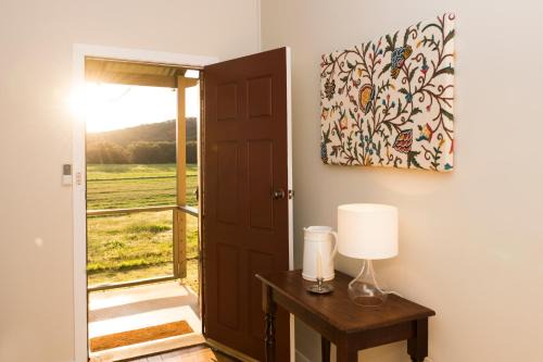 Galambine House | Beaudesert Cottage - Mudgee