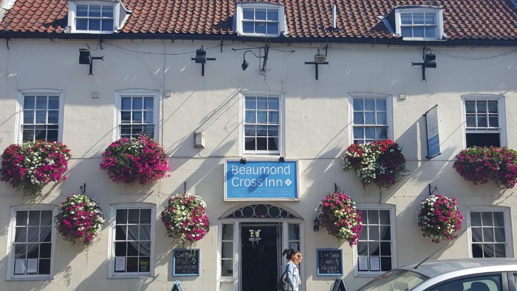 Newark Hotel | Beaumond Cross Inn