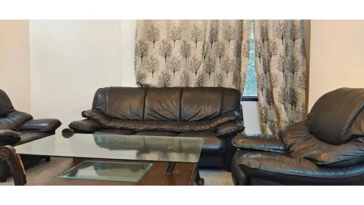 Lajpat Nagar Apartment | Beauteous 2 BHK Apartment with Lift!