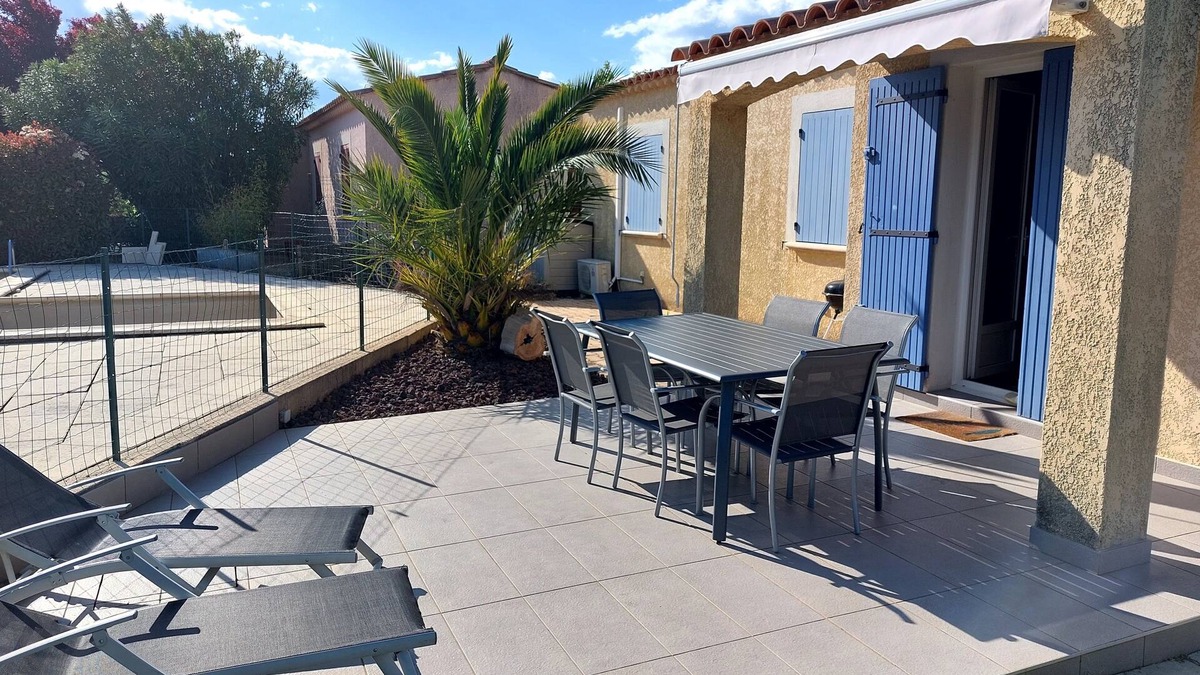 Saint-Quentin-la-Poterie House | Beautiful villa near Uzes