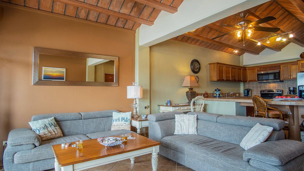 Sector Bahia Condo | Beautiful condo in Villa Bahia with ocean view!