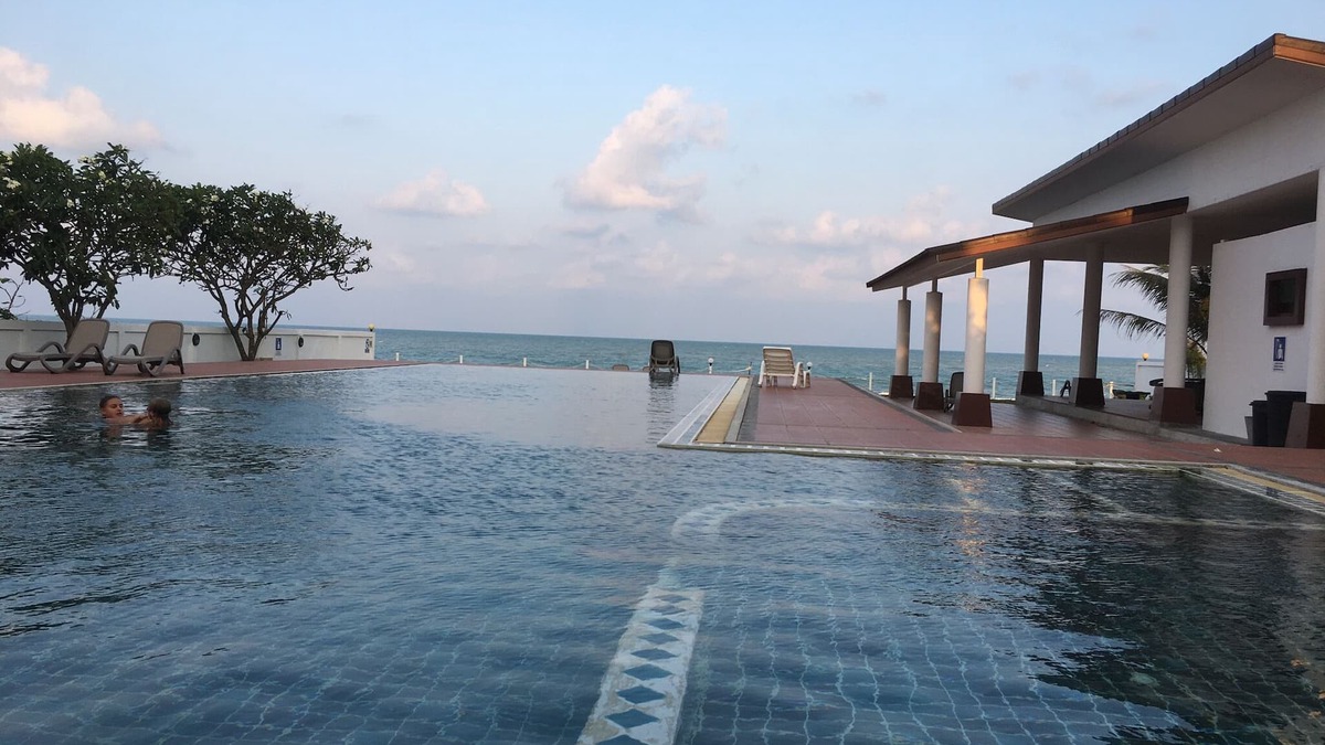 Khanom Condo | Beautiful 1-BD SeaView Condo - fully furnished with large bedroom & 2 bathrooms