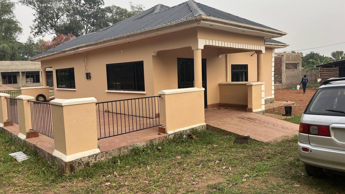 Gulu Apartment | Beautiful 1-Bed Apartment in Gulu