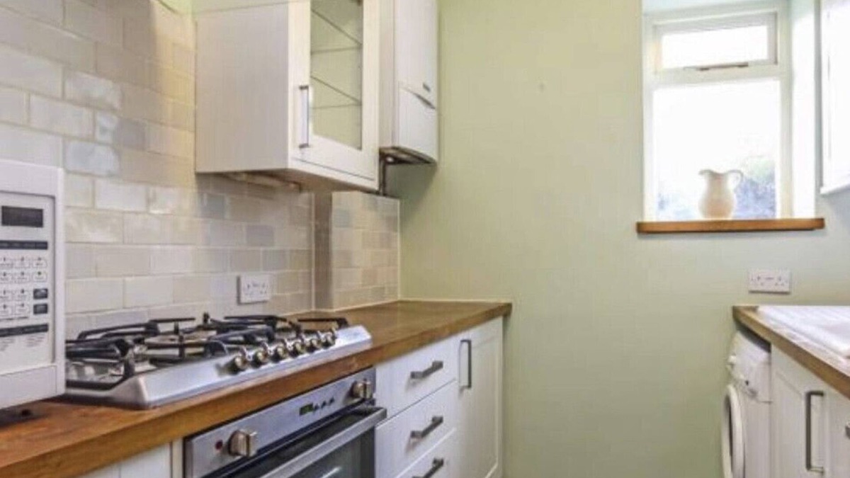St. Leonard's Apartment | Beautiful 1 Bedroom apartment