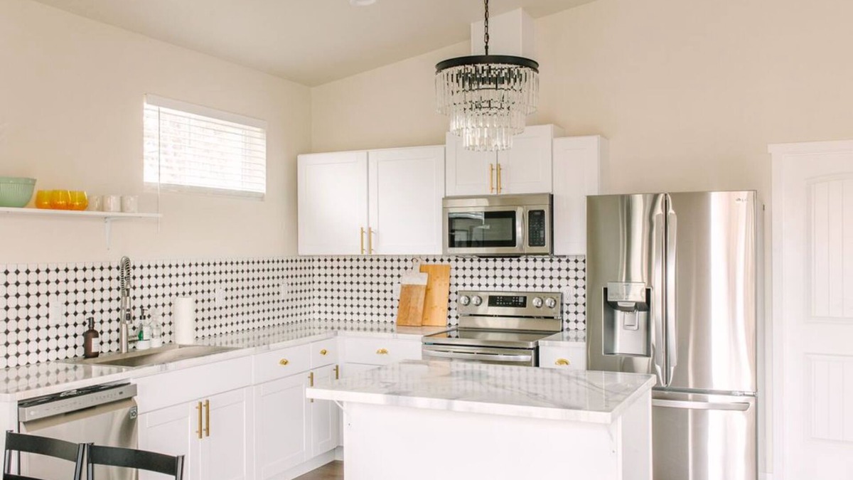 Highland House | Beautiful 1 Bedroom Home in Kennewick