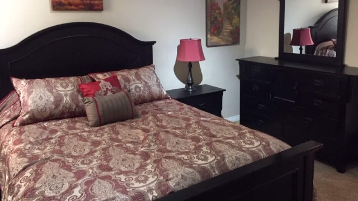 Regina House | Beautiful 1 Bedroom Suite East Regina - 261F Fines Drive - STA21-00148