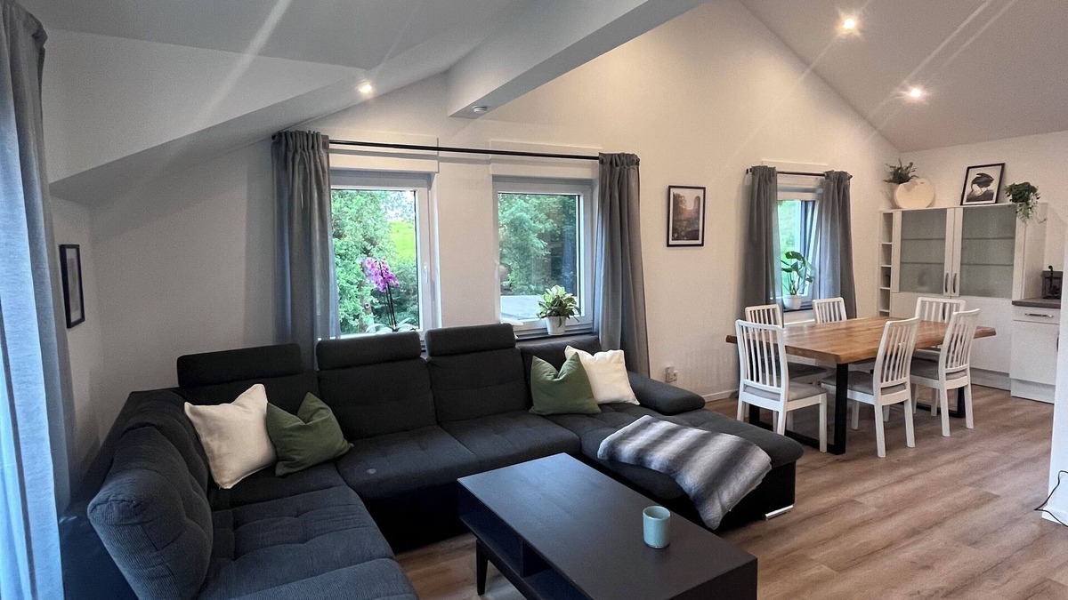 Olpe Apartment | Beautiful 115sqm apartment in the countryside, near Loisl