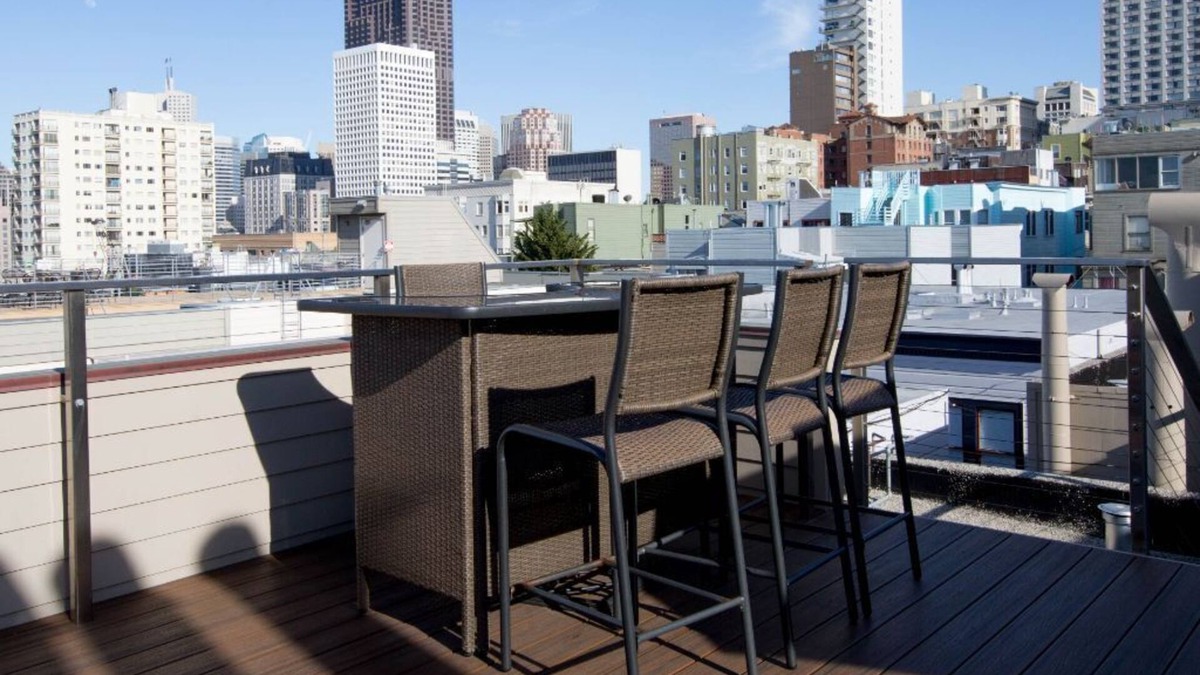 Nob Hill House | Beautiful 1926 San Francisco 1 Bedroom Apartment