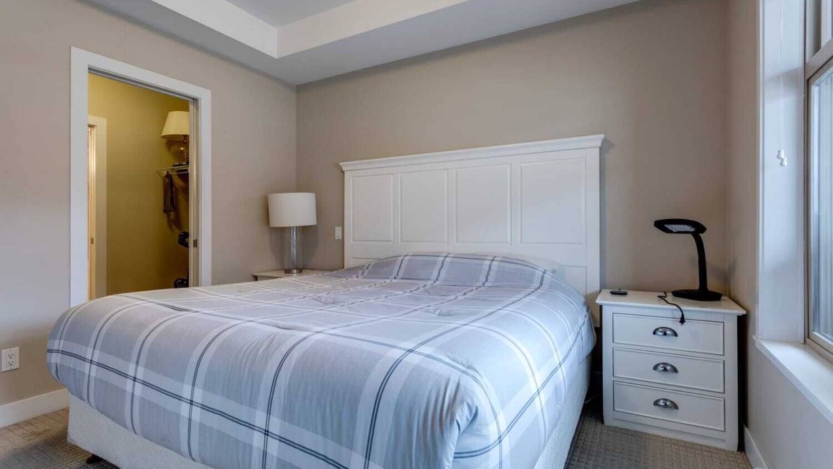Central Okanagan Condo | Beautiful 1B/1B Condo in an Amenity Rich Resort