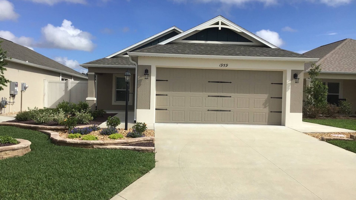 Wildwood House | Beautiful 2/2 Courtyard Villa Located in Linden Isle w/BBQ Grill & FREE WiFi!
