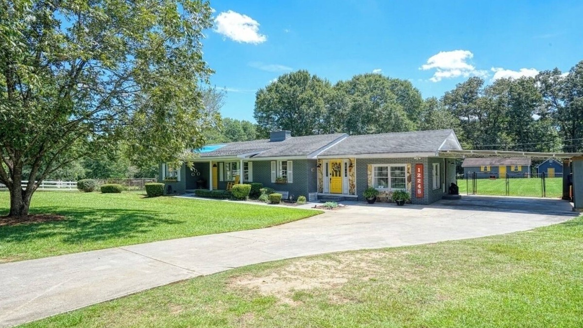 Covington Cottage | Beautiful 2 bdrms 2.5 bthrms Covington cottages.