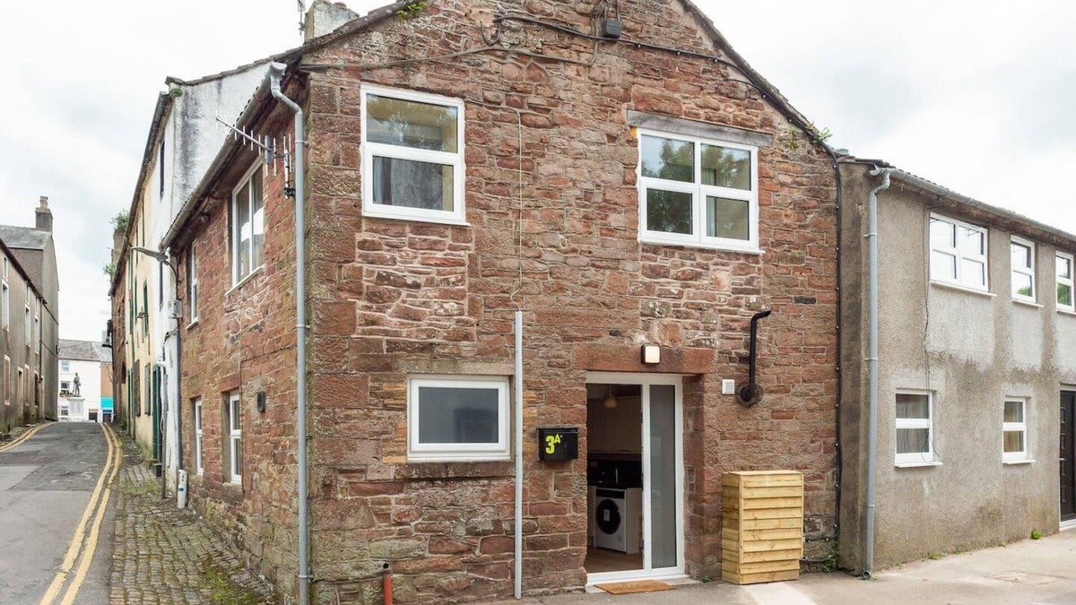 Egremont House | Beautiful 2-Bed House in Egremont Milo's place
