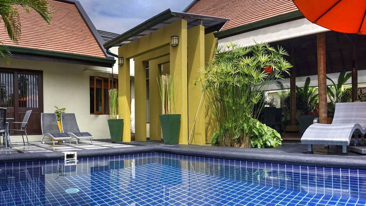 Hua Thanon Villa | Beautiful 2 Bed Tropical Villa with Pool, wrap around Lotus Pond, Free Transfers