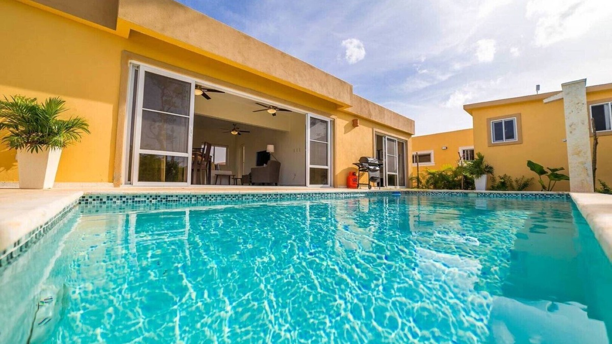 La Mulata Villa | Beautiful 2 bedroom Villa w/Pool - Weekend Special $135+ per day - Tax included