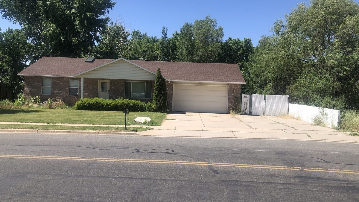 South Weber House | Beautiful 2 bedroom 1 bathroom guest house