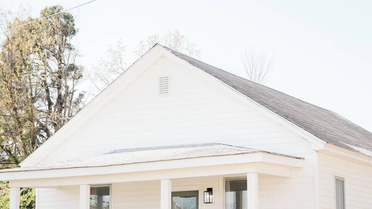 Victoria House | Beautiful 2 Bedroom, 1 Bath Home in Victoria, VA