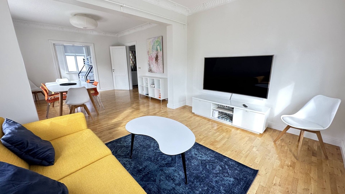 Vesturbær Apartment | Beautiful 2 bedroom apartment, downtown Reykjavik