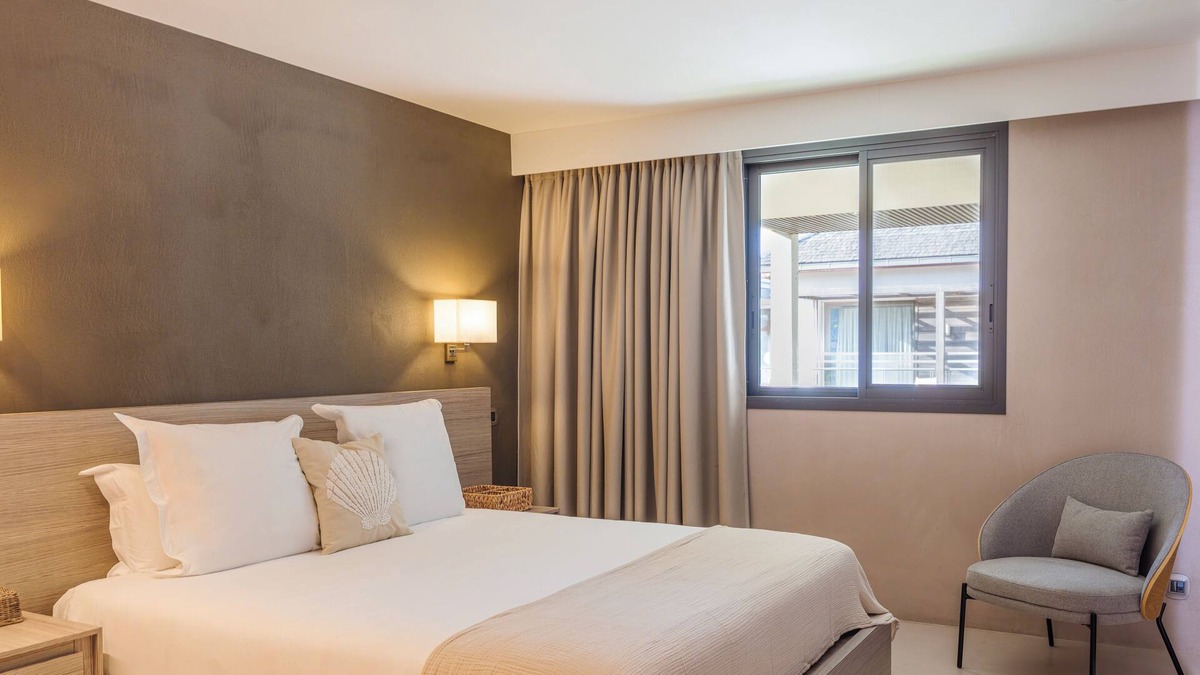 Lurin Apartment | Beautiful 2-bedroom apartment in Gustavia with harbor view in Saint Barthélémy