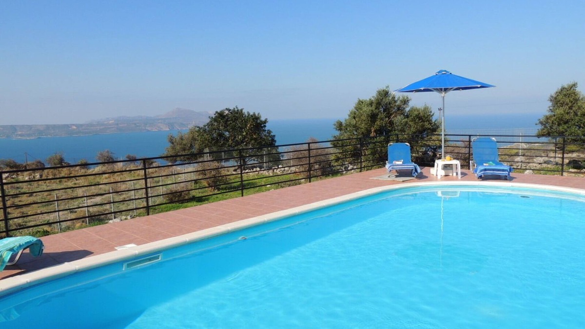 Apokoronas Villa | Beautiful 2 Bedroom Stone Villa With Private Pool And Fantastic Views.