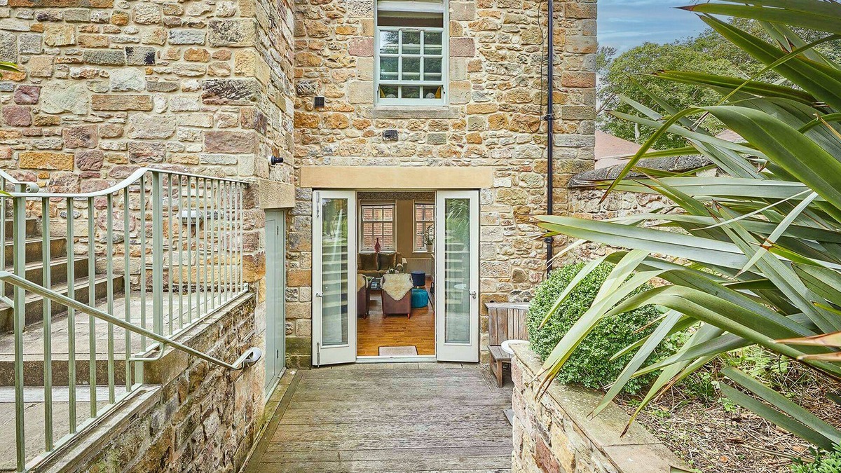 Alnmouth House | Beautiful 2-Bedroom Stone Cottage