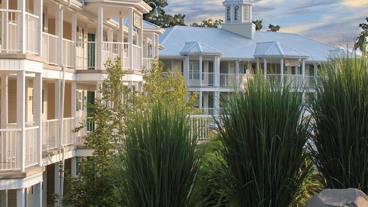 Sheridan Apartment | Beautiful 2 bedroom unit at resort, sleeps 6