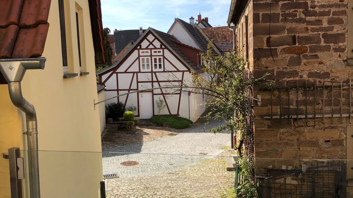 Prichsenstadt Apartment | Beautiful 2-room apartment in Prichsenstadt old town