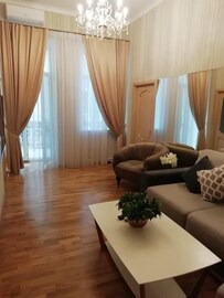 Lypky Apartment | beautiful 2 rooms apartment 1 min khreschatyk st