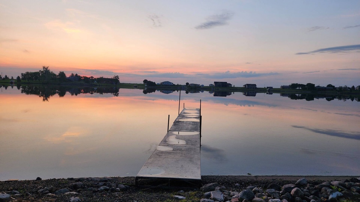 Mina House | Beautiful 2 story lake front house on Mina Lakennn