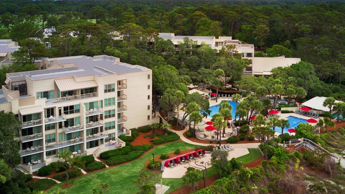 Oceanside Condo | Beautiful 2 bedroom villa in Hilton Head's Sea Pines Resort! Reserve now!
