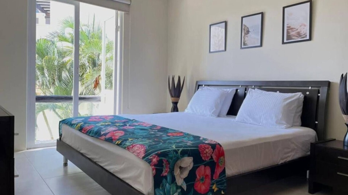 Luis Donaldo Colosio Condo | Beautiful 2bed, 2Bath Beach Condo in the heart of Playa del Carmen, Mexico!