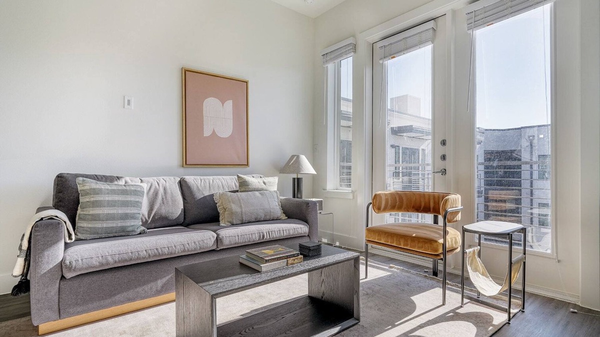 Highland Apartment | Beautiful 2BR in Highlands w/Pool, W/D & Gym, walkable, by Blueground