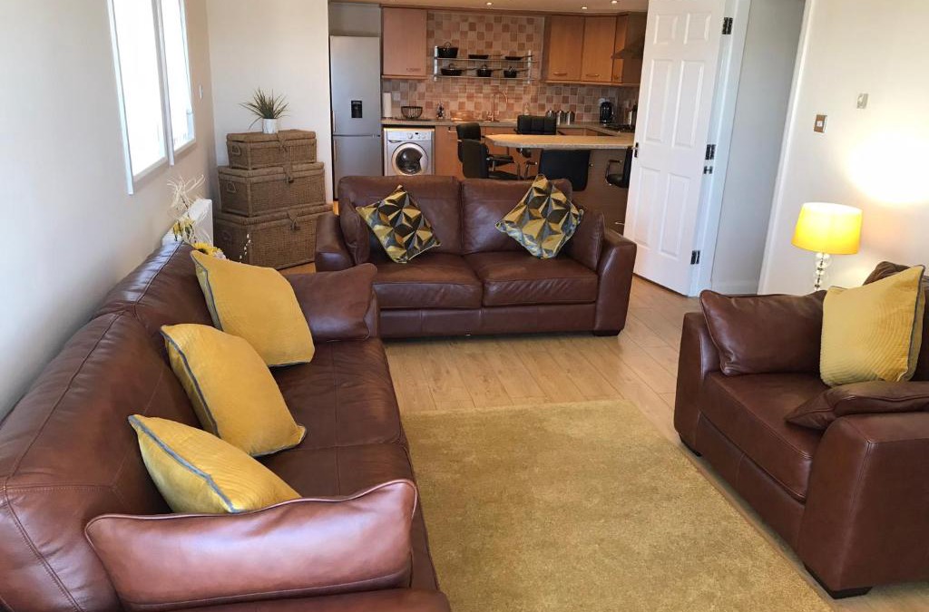 Gourock Apartment | Beautiful 3-Bed Apartment in Gourock