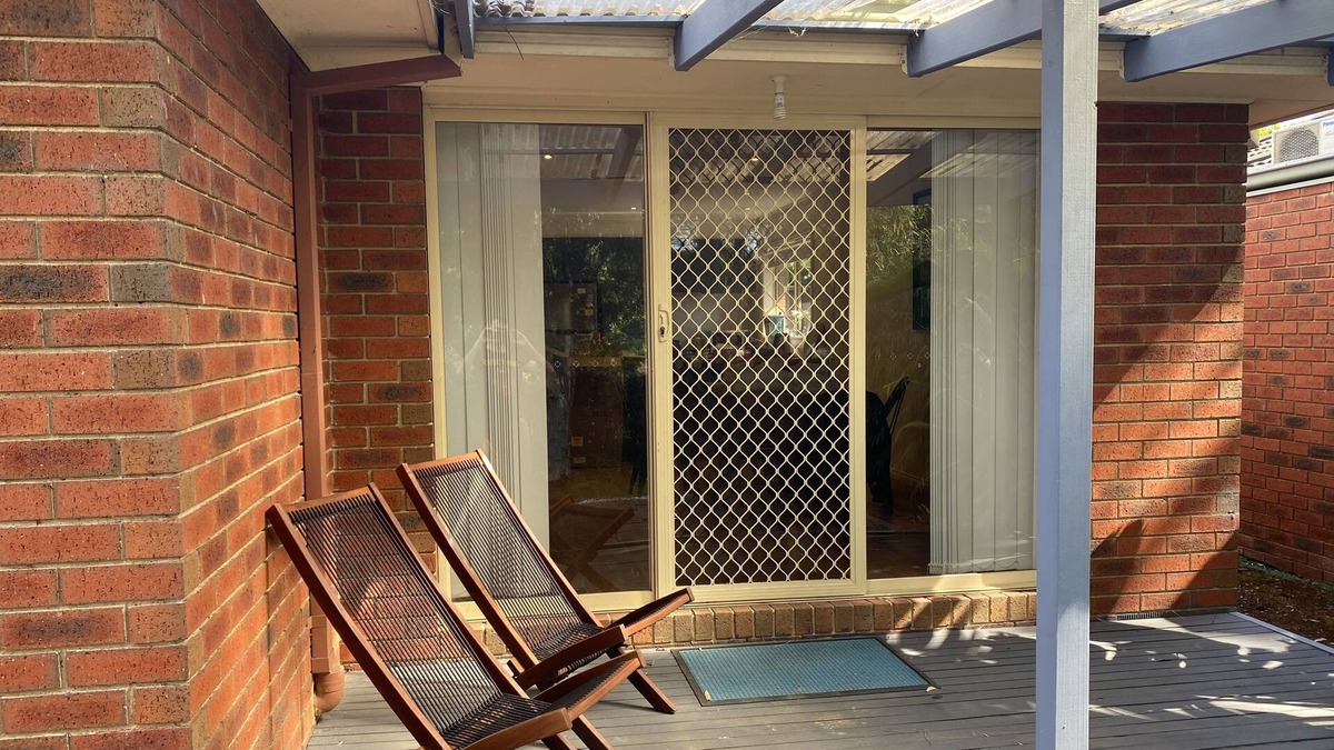 Bayswater House | Beautiful 3BR home in Great Bayswater Location.