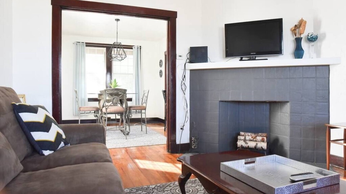 Homestead House | Beautiful 3BR Home with Cozy Front & Back Porches!