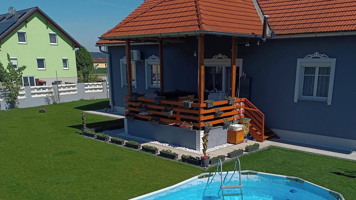 Guntersdorf House | Beautiful 4-Bed House in the Weinviertel