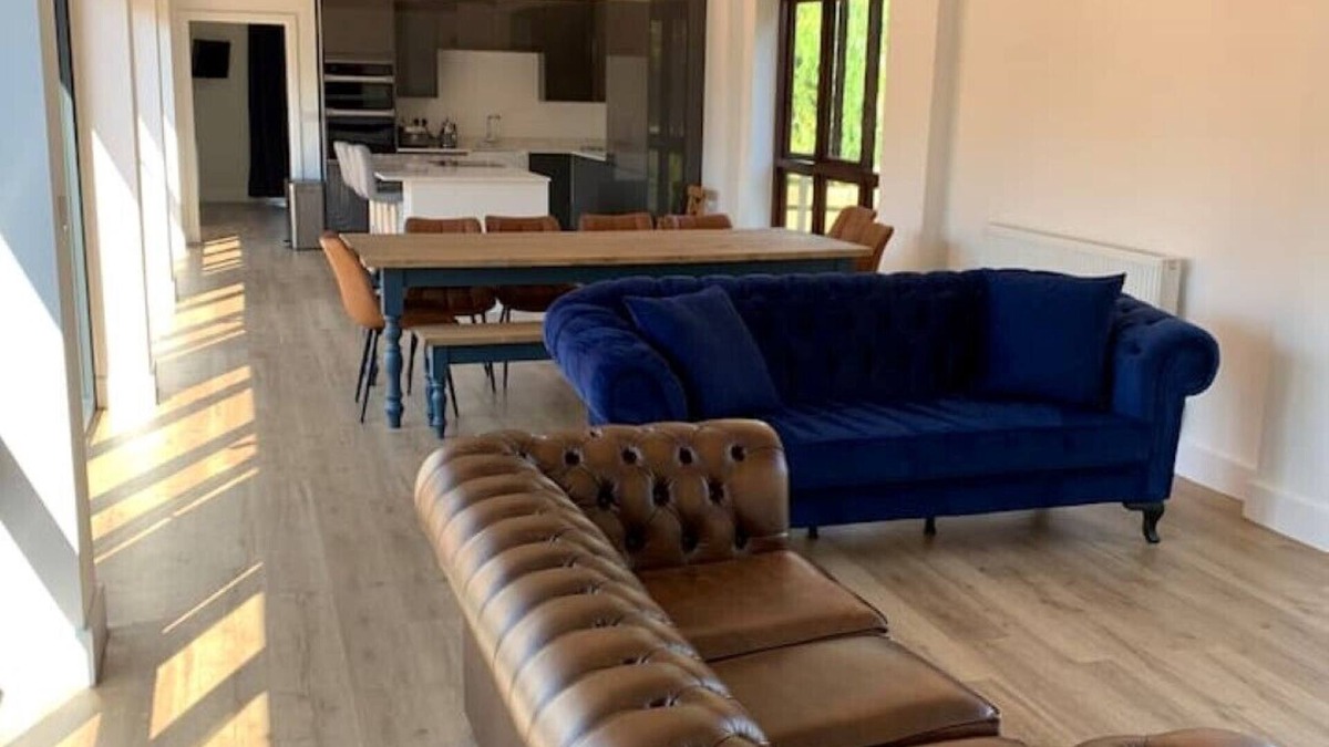 Upper Dean House | Beautiful 5 Bedroom Countryside Retreat
