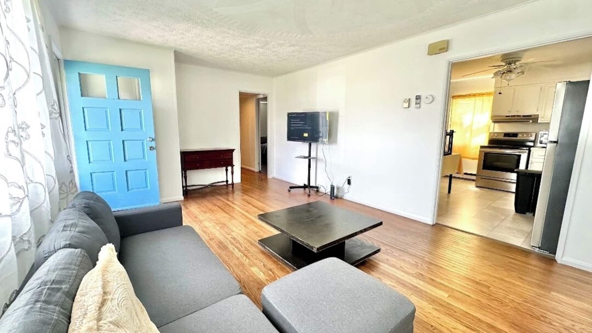 Mechanicsville House | Beautiful 5-Bedroom House with 2 Bath in the Heart of Danville