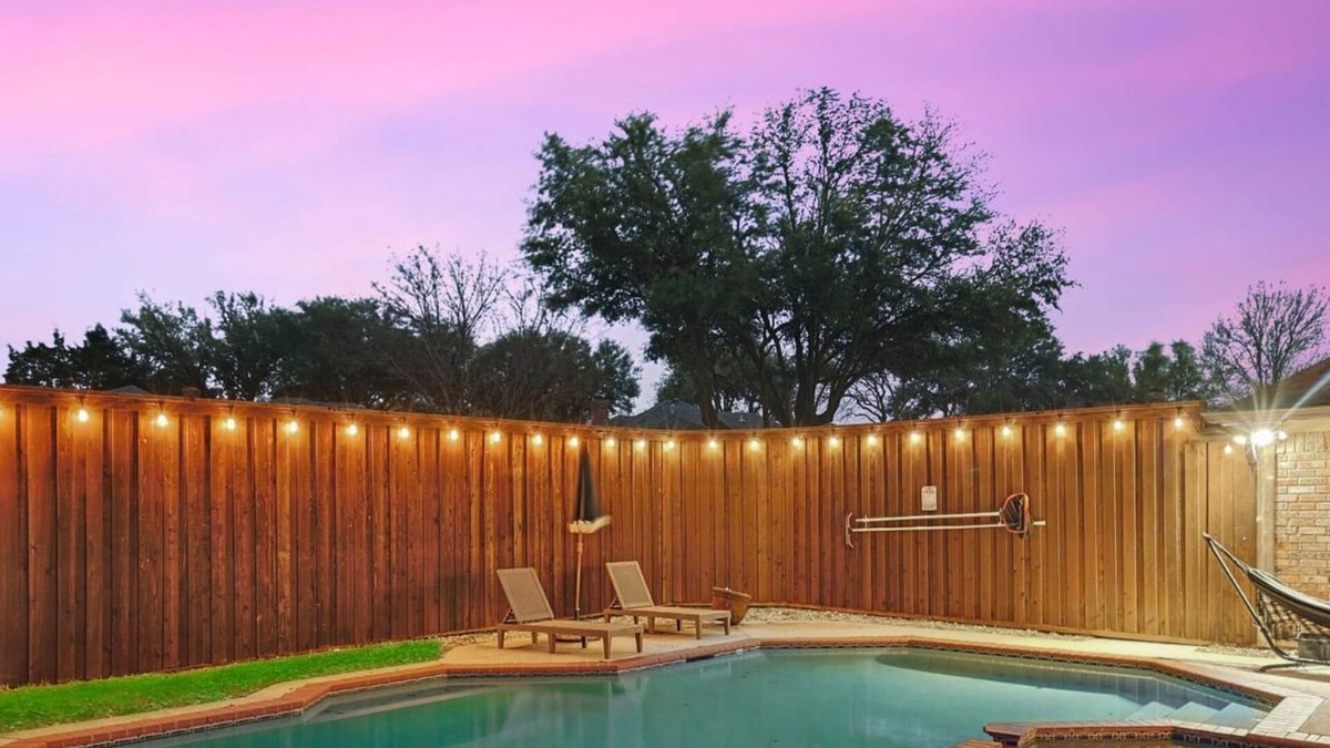 DeSoto House | Beautiful 5Br 2Bath DeSoto Home with Pool