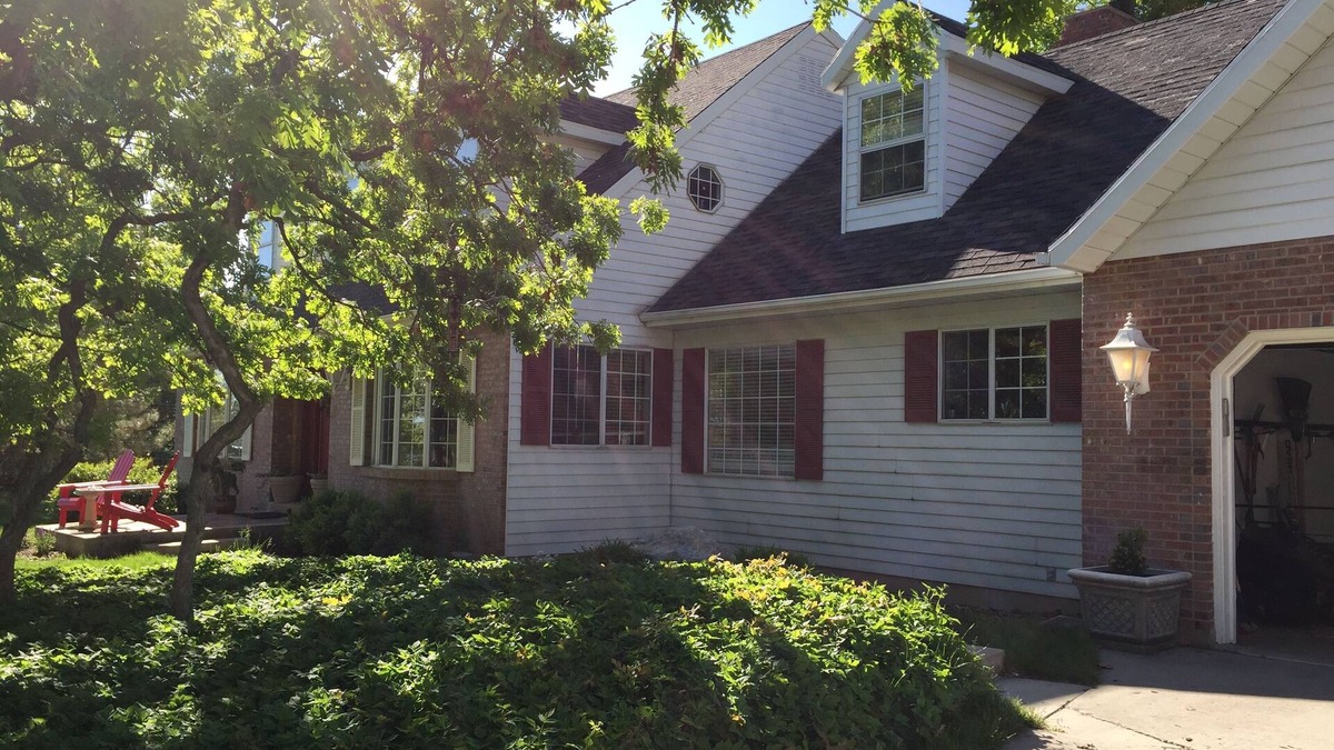 Sherwood Hills House | Beautiful 7 Bedroom Home on Provo Mountainside with fully equip kitchen.