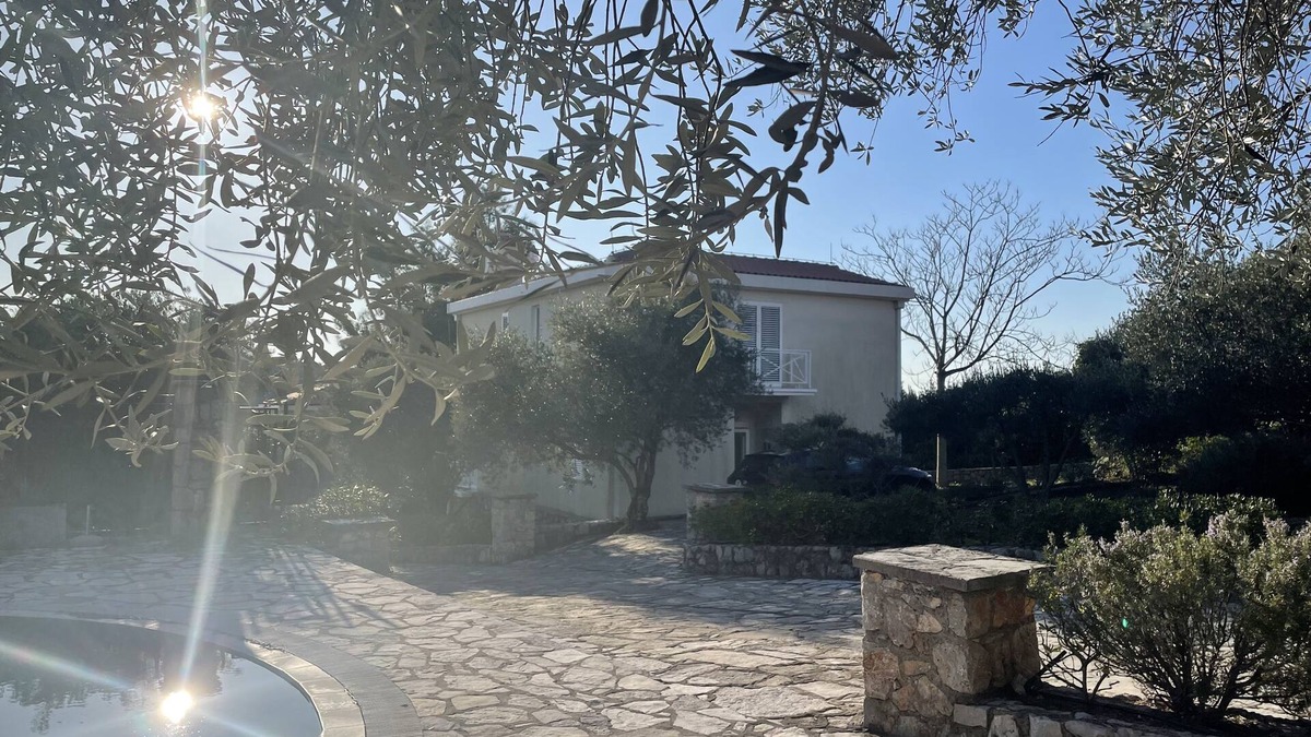 Bigovo Villa | Beautiful Adriatic Villa with Pool - 10 minute stroll to beach