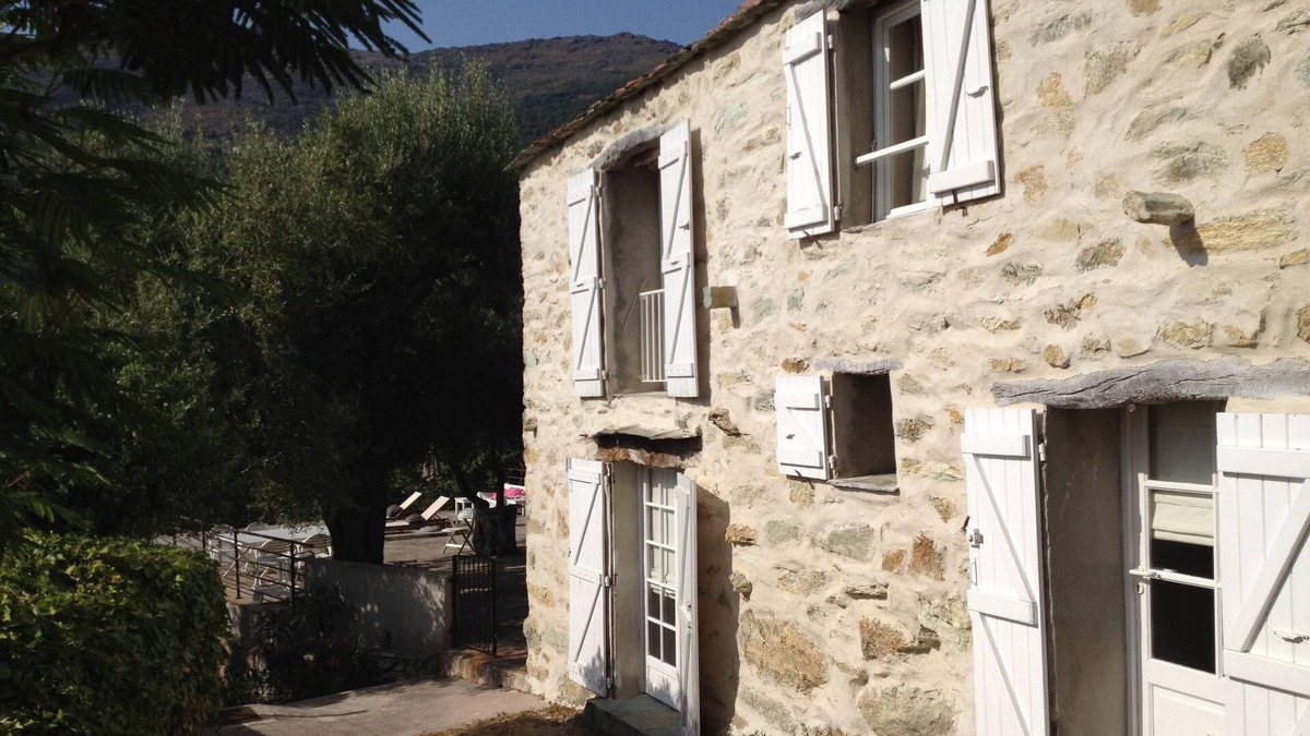 Barrettali Villa | Beautiful air-conditioned character house with large sea view terrace.