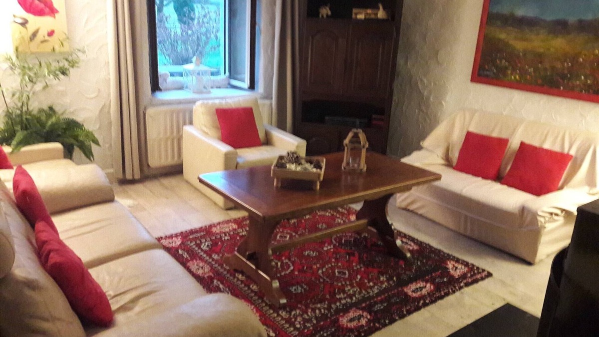 Engreux House | Beautiful and Authentic Cottage