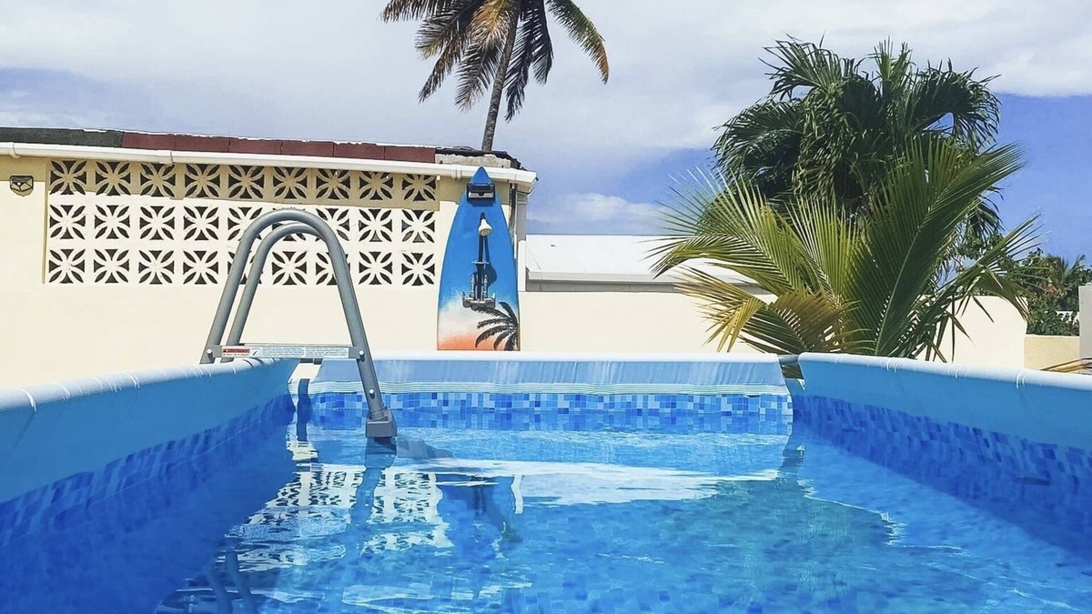 Hatillo House | Beautiful and Central House just STEPS from the beach!